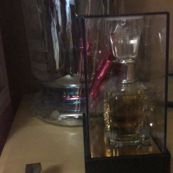 🎀🎀🎀 NWOT JUICY COUTURE BOTTLE WITH 🎀💕🎀 - Picture 5 of 7